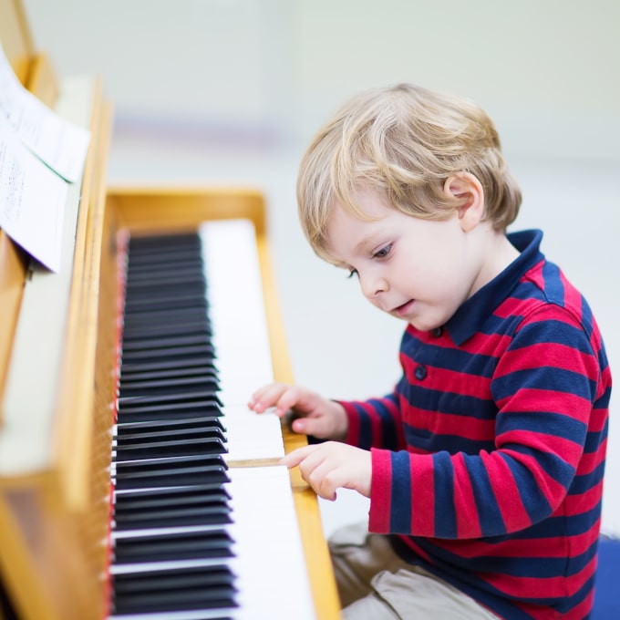 Dlaczego warto, aby twoje dziecko uczyło się grać na instrumencie?